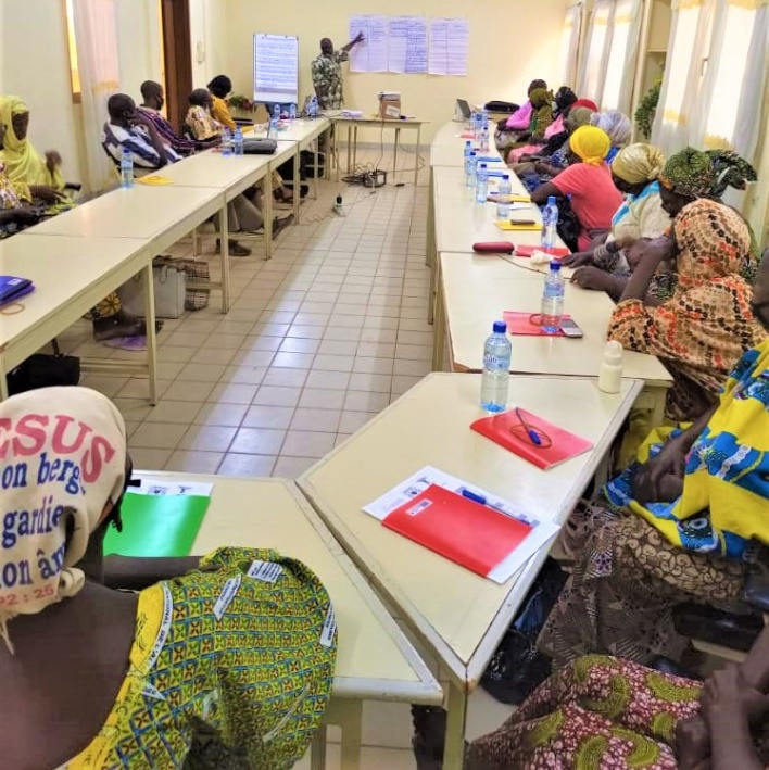 Prise en charge alternative des enfants : le Service Social International (SSI) renforce les capacités des familles d’accueil au Burkina Faso